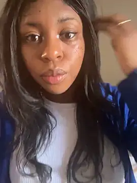 Snapshot of CamGirlLeanna chatting on 02-08-25, 04:14 CamGirlLeanna online show from 02-08-25, 04:14