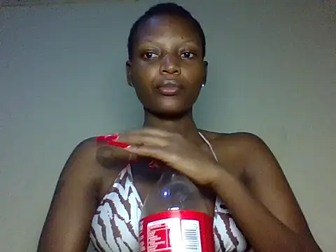 Snapshot of hot_nina chatting on 10-13-25, 03:19 hot nina online show from 10-13-25, 03:19