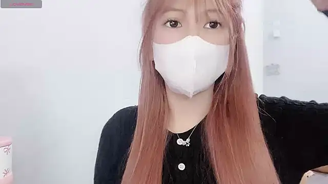 tanhxiu online show from 02-11-25, 03:08