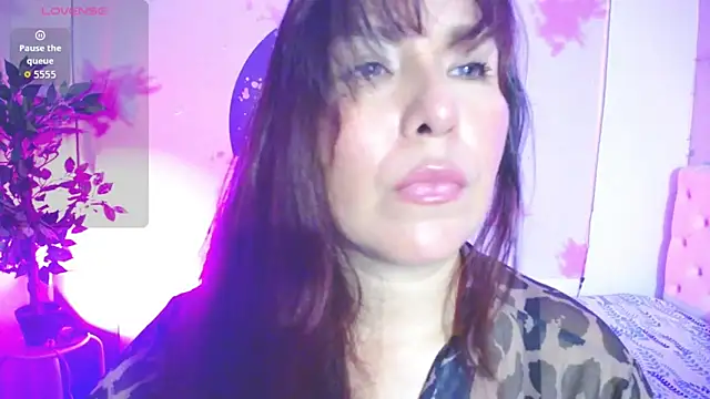 Snapshot of evelyn_mature19 chatting on 09-26-25, 06:26 evelyn mature19 online show from 09-26-25, 06:26