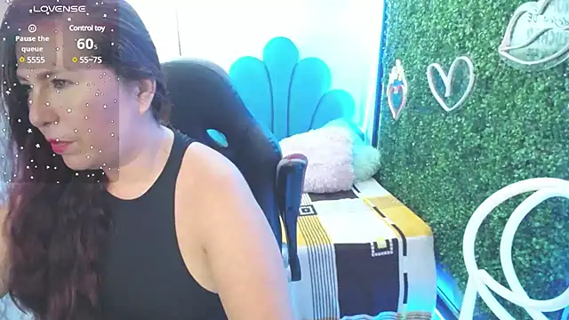 Snapshot of evelyn_mature19 chatting on 03-06-25, 07:10 evelyn mature19 online show from 03-06-25, 07:10