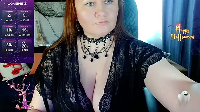 Nikki March online show from 10-30-25, 08:56