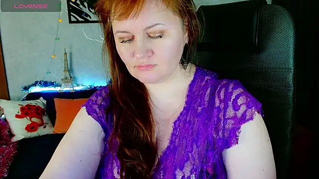 Nikki March online show from 01-06-26, 04:44