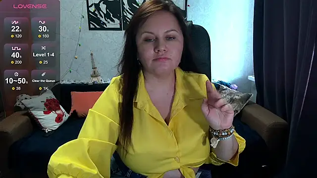 Snapshot of Nikki_March chatting on 06-23-26, 08:23 Nikki March online show from 06-23-26, 08:23