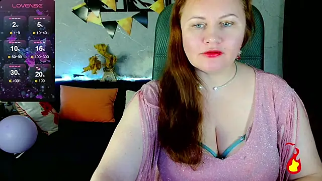 Nikki March online show from 10-15-25, 03:42