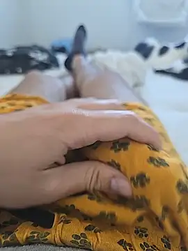 Snapshot of tibi2003_10 chatting on 09-20-25, 10:53 tibi2003 10 online show from 09-20-25, 10:53