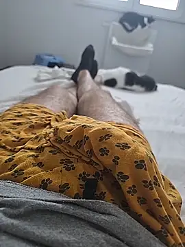 Snapshot of tibi2003_10 chatting on 12-16-25, 11:36 tibi2003 10 online show from 12-16-25, 11:36