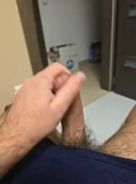 Snapshot of tibi2003_10 chatting on 10-14-25, 11:58 tibi2003 10 online show from 10-14-25, 11:58