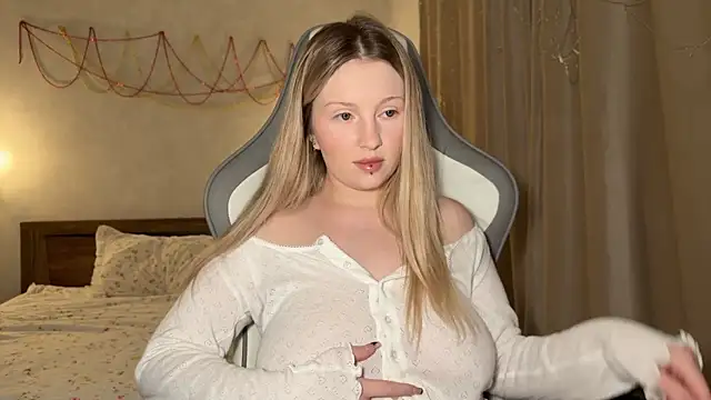 x ivy x online show from 01-06-26, 03:49