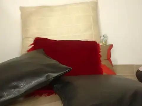 staylor29 online show from 11-22-25, 12:21