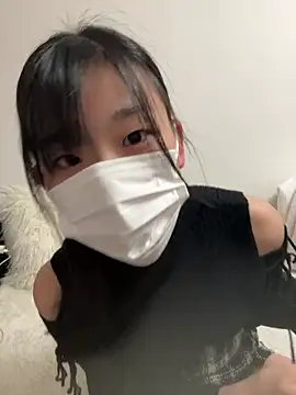 Snapshot of -Rinka- chatting on 03-04-25, 01:06 -Rinka- online show from 03-04-25, 01:06