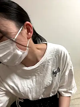 Snapshot of -Rinka- chatting on 09-26-25, 03:08 -Rinka- online show from 09-26-25, 03:08