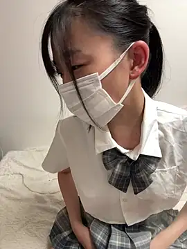 Snapshot of -Rinka- chatting on 12-12-24, 01:06 -Rinka- online show from 12-12-24, 01:06