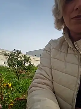 zarina3003 online show from 03-03-26, 09:38