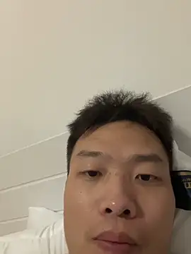 Snapshot of Jie-sexy chatting on 10-20-25, 03:34 Jie-sexy online show from 10-20-25, 03:34