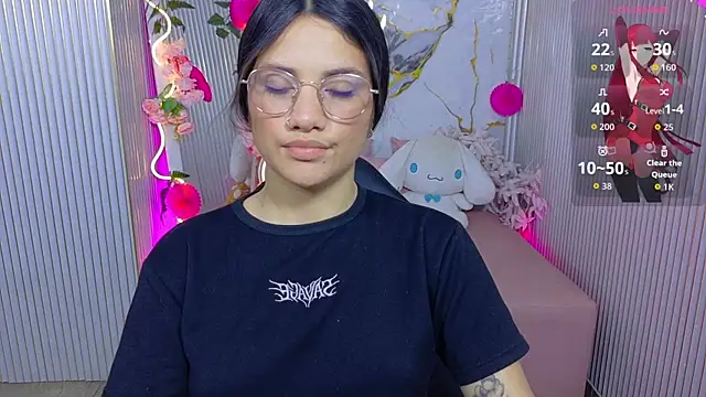 Snapshot of Chiara_tay chatting on 06-26-26, 11:38 Chiara tay online show from 06-26-26, 11:38