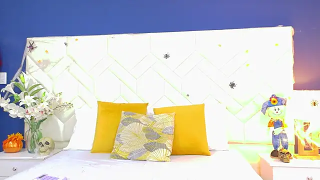 RubyRossel online show from 10-30-25, 12:58