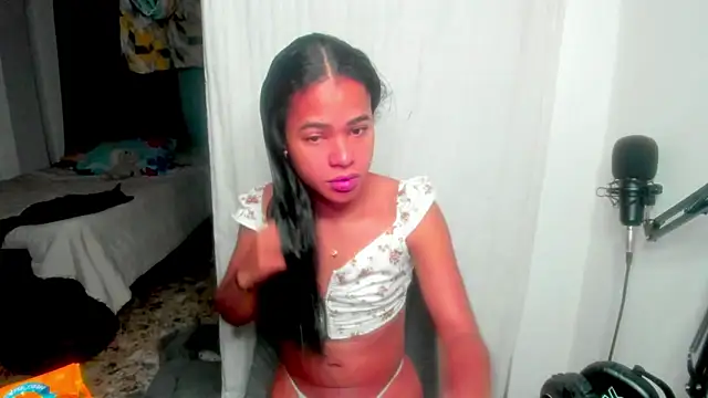 meghanSusexx online show from 02-13-26, 07:36