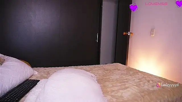 daycass  online show from 12-14-25, 11:54