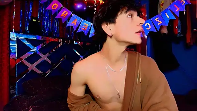 Luke Howland online show from 11-14-25, 12:03