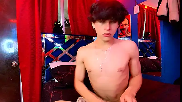 Luke Howland online show from 01-07-26, 03:11