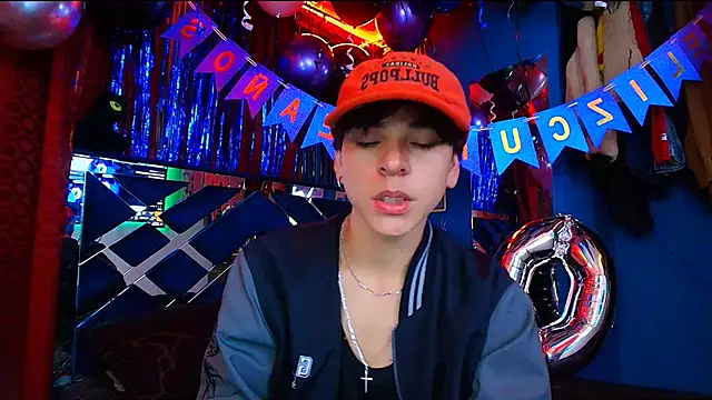 Luke Howland online show from 11-11-25, 12:16