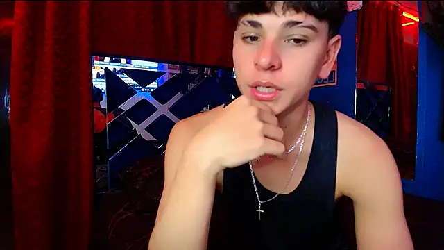 Snapshot of Luke_Howland chatting on 09-17-25, 10:45 Luke Howland online show from 09-17-25, 10:45