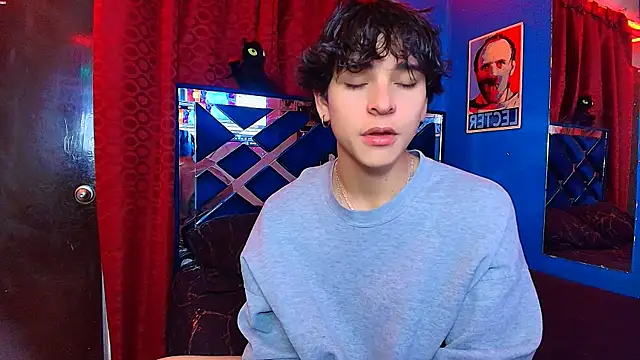 Luke Howland online show from 12-20-25, 01:30