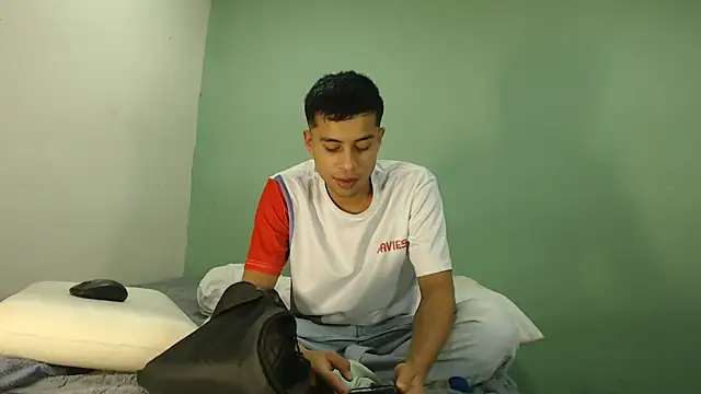 danielitopapuu online show from 02-05-26, 04:19