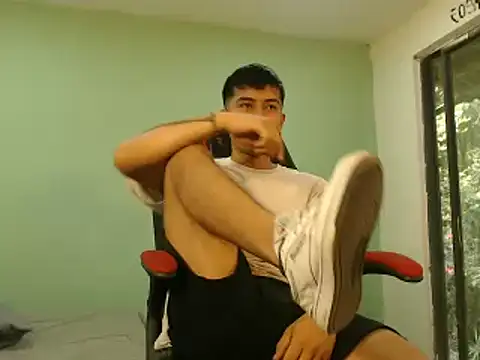 danielitopapuu online show from 12-05-25, 02:04