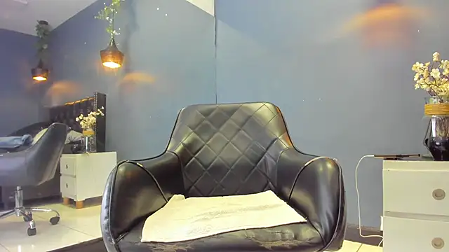 Snapshot of Bryson_Collins_ chatting on 02-18-25, 02:16 Bryson Collins online show from 02-18-25, 02:16