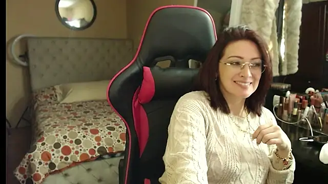 Carol Scottt online show from 10-26-25, 08:48