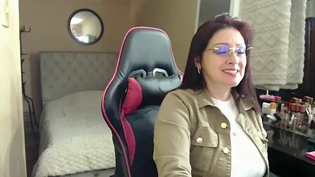 Carol Scottt online show from 03-22-26, 06:09