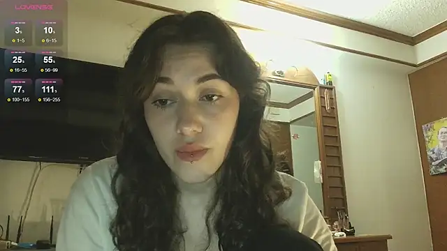 Snapshot of sadetuiningaa chatting on 03-19-25, 12:48 sadetuiningaa online show from 03-19-25, 12:48