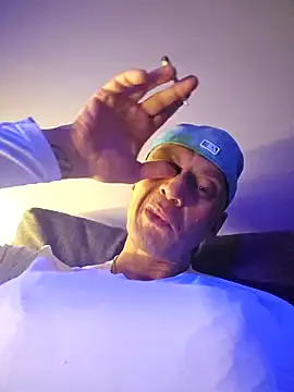 McdyllanXX online show from 03-02-25, 09:41