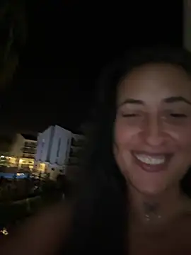 Snapshot of CarolaDrago chatting on 06-24-26, 10:51 CarolaDrago online show from 06-24-26, 10:51