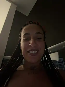 Snapshot of CarolaDrago chatting on 07-24-26, 10:17 CarolaDrago online show from 07-24-26, 10:17