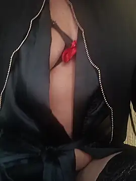 Snapshot of Mishka__ chatting on 04-30-26, 08:57 Mishka online show from 04-30-26, 08:57