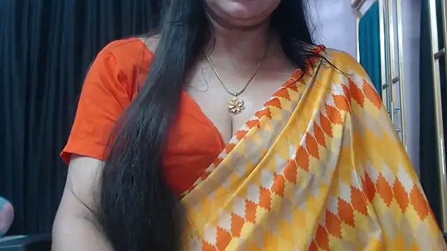 desi-maisa130 online show from 10-18-25, 05:26