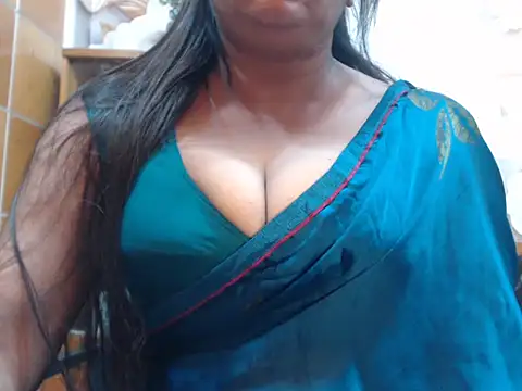 Snapshot of desi-maisa130 chatting on 06-19-26, 04:46 desi-maisa130 online show from 06-19-26, 04:46