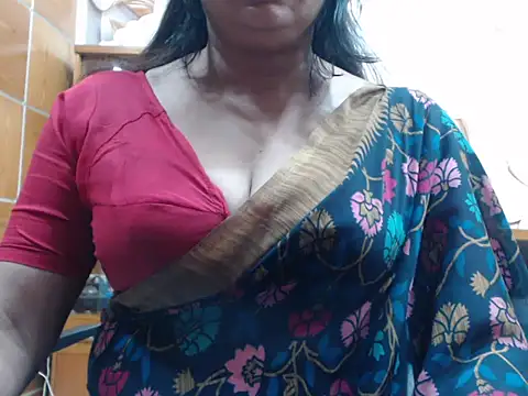 Snapshot of desi-maisa130 chatting on 07-22-26, 04:31 desi-maisa130 online show from 07-22-26, 04:31
