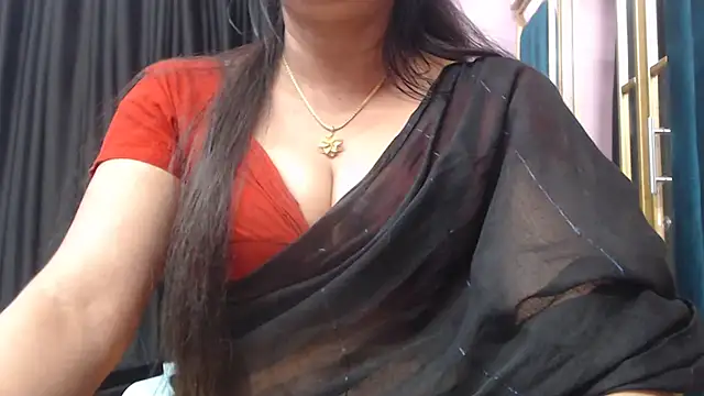 desi-maisa130 online show from 10-15-25, 04:15