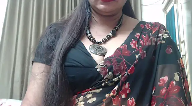 desi-maisa130 online show from 01-25-25, 04:13