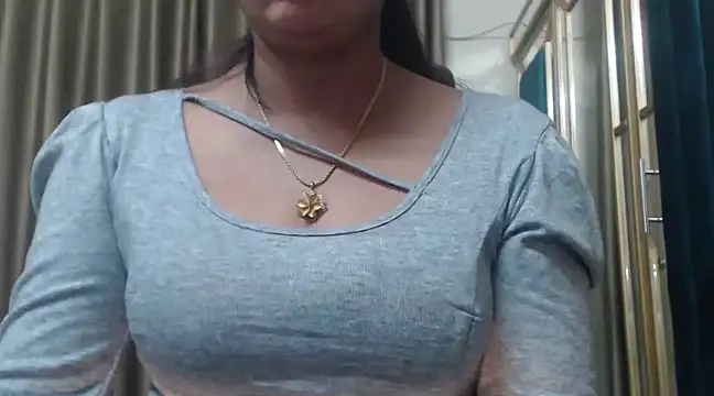 desi-maisa130 online show from 02-25-25, 08:42