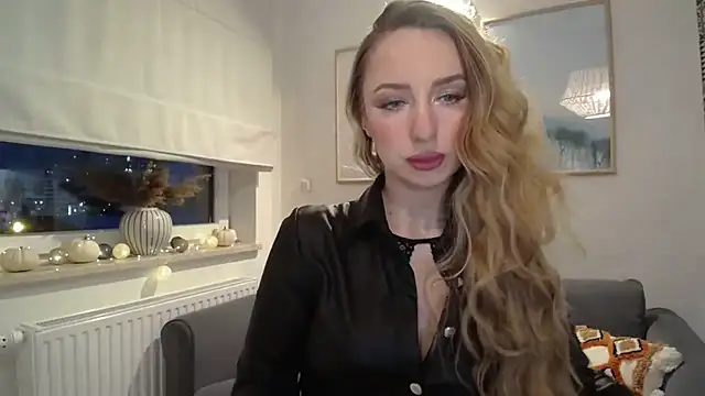 JulietteDiamond online show from 11-26-25, 03:12