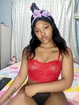 Snapshot of charmainexxx chatting on 02-11-25, 11:01 charmainexxx online show from 02-11-25, 11:01