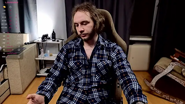 pleasure8869 online show from 12-23-25, 04:23