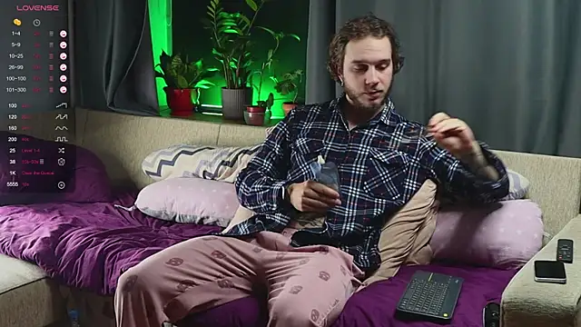 pleasure8869 online show from 09-20-25, 05:12