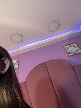 ValeriaAguilar online show from 07-20-26, 12:40