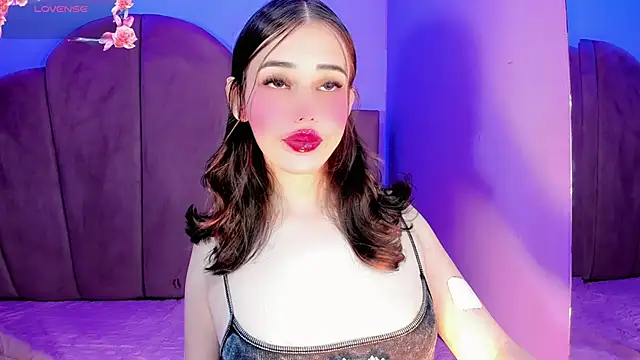 ValeriaAguilar online show from 03-24-26, 11:38